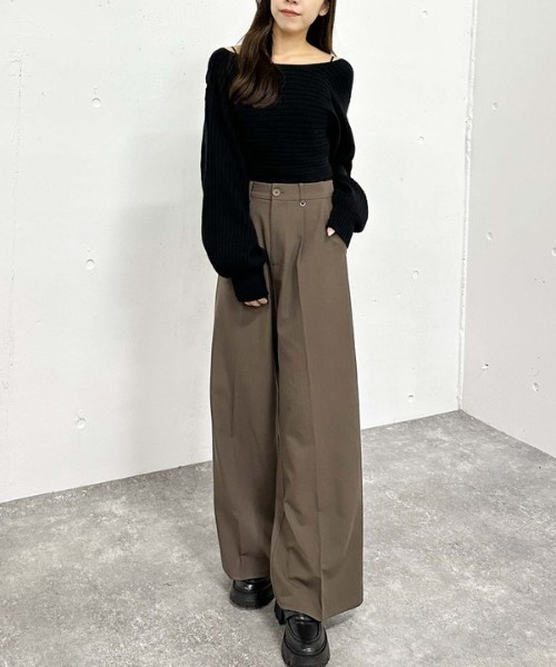 archives（アルシーヴ）の「ポイントチャームタックスラックス（スラックス・レディース・ブラック/ブラウン/グレー/ベージュ・MEDIUM）」の11枚目の写真