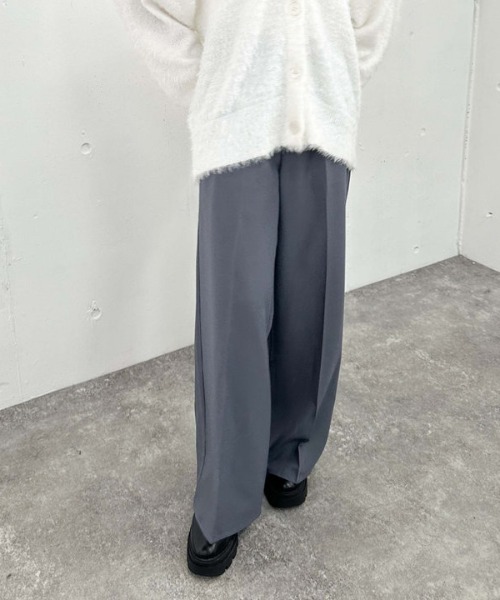 archives（アルシーヴ）の「ポイントチャームタックスラックス（スラックス・レディース・ブラック/ブラウン/グレー/ベージュ・MEDIUM）」の22枚目の写真