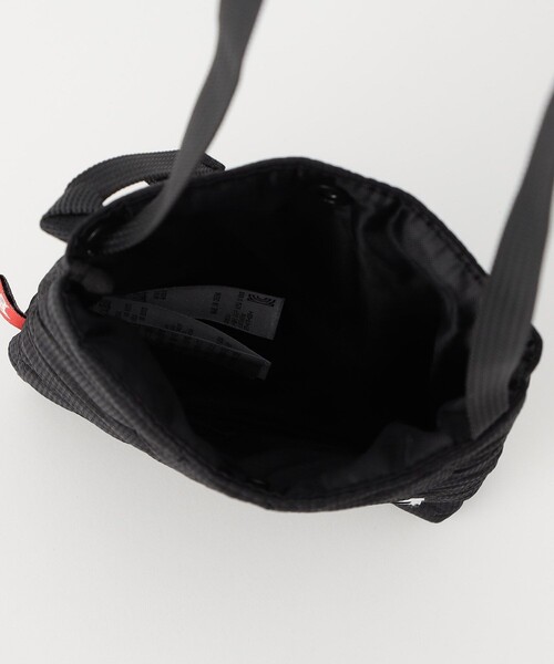 CHUMS（チャムス）の「CHUMS/チャムス Booby Stitch Mini Shoulder Bag/ブービーステッチミニショルダーバッグ（ショルダーバッグ・メンズ・ブラック/オリーブ・ONE SIZE）」の8枚目の写真