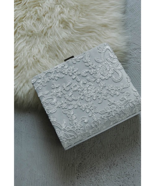 2way刺繍スクエアがま口クラッチバッグ パーティーバッグ ショルダー 結婚式 二次会 お呼ばれ フォーマル オケージョン（クラッチバッグ）｜niana（ニアナ） 7,590円