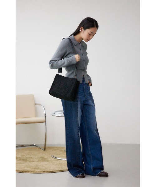 AZUL by moussy（アズールバイマウジー）の「ナローハンドルボアミニトートバッグ（トートバッグ・レディース・ベージュ/アイボリー/ブラック・FREE）」の17枚目の写真