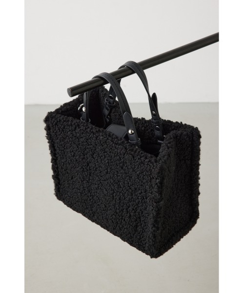 AZUL by moussy（アズールバイマウジー）の「ナローハンドルボアミニトートバッグ（トートバッグ・レディース・ベージュ/アイボリー/ブラック・FREE）」の19枚目の写真