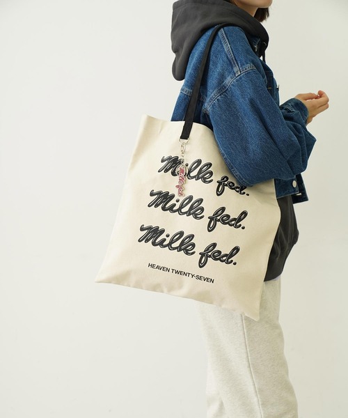 MILKFED.(ミルクフェド)の「ICING LOGO KEYCHAIN(キーホルダー・レディース・ブラック/レッド/ピンク/ライトパープル・ONE SIZE)」の10枚目の写真