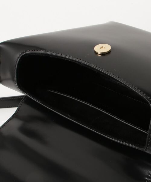 BALLY(バリー)の「MINI BELLE BAG(ショルダーバッグ・レディース・ブラック・ONESIZE)」の10枚目の写真