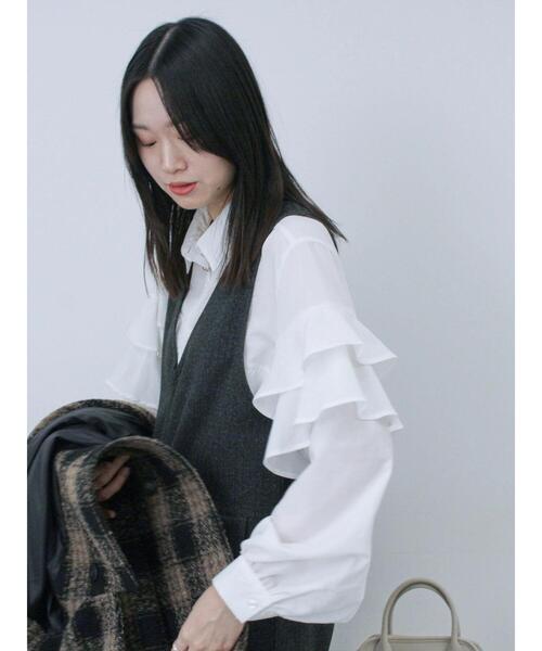 Samansa Mos2 blue（サマンサモスモスブルー）の「フリルシャツ（シャツ/ブラウス・レディース・オフホワイト/ブルー/ブラック・F）」の8枚目の写真