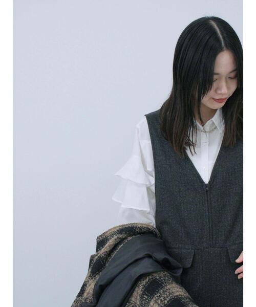 Samansa Mos2 blue（サマンサモスモスブルー）の「フリルシャツ（シャツ/ブラウス・レディース・オフホワイト/ブルー/ブラック・F）」の9枚目の写真