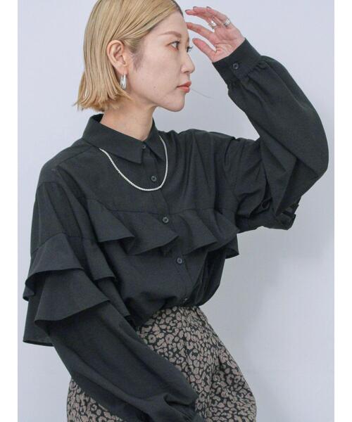 Samansa Mos2 blue（サマンサモスモスブルー）の「フリルシャツ（シャツ/ブラウス・レディース・オフホワイト/ブルー/ブラック・F）」の13枚目の写真