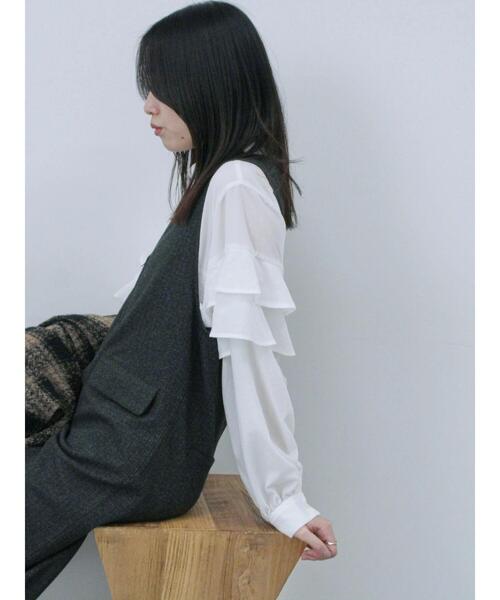 Samansa Mos2 blue（サマンサモスモスブルー）の「フリルシャツ（シャツ/ブラウス・レディース・オフホワイト/ブルー/ブラック・F）」の18枚目の写真