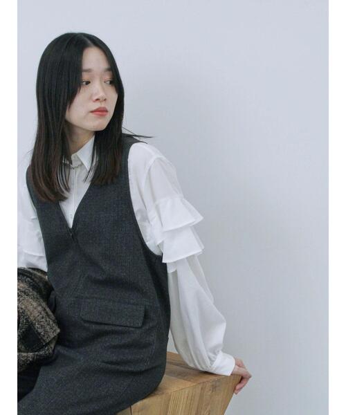 Samansa Mos2 blue（サマンサモスモスブルー）の「フリルシャツ（シャツ/ブラウス・レディース・オフホワイト/ブルー/ブラック・F）」の19枚目の写真