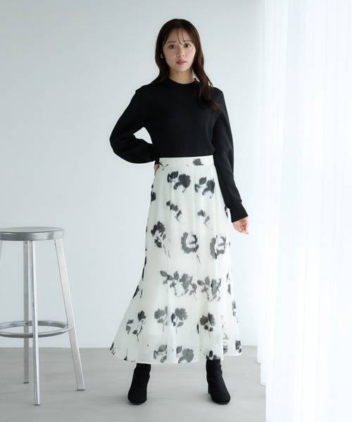 Andemiu（アンデミュウ）の「【WEB限定カラー】ソデボックスタックニット289949（ニット/セーター・レディース・イエロー/モカ/ブラック/アイボリー/ブラック系その他/グレー・FREE）」の9枚目の写真