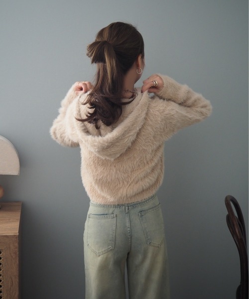 美品＜IENA イエナ＞アンゴラファー ふわふわシャギーニット グレー SLOBE IENA（スローブイエナ）の「アンゴラ混シャギーニットプル