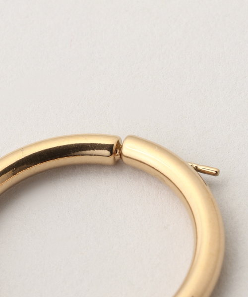 SLOBE IENA（スローブイエナ）の「SLOBE Cピアス（ピアス（両耳用）・レディース・ゴールド・FREE）」の4枚目の写真