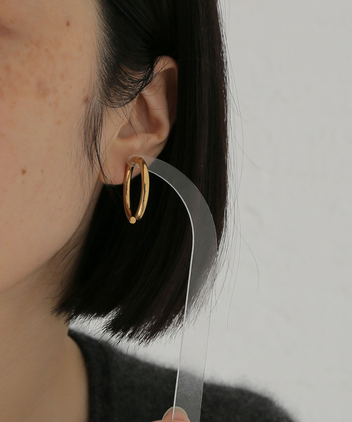 SLOBE IENA（スローブイエナ）の「SLOBE Cピアス（ピアス（両耳用）・レディース・ゴールド・FREE）」の7枚目の写真