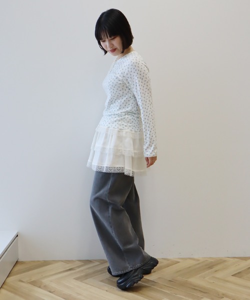 earth music&ecology(アースミュージックアンドエコロジー)の「アイレットジャカードタイトプルオーバー(Tシャツ/カットソー・レディース・グレー/ブルー/ピンク・FREE)」の10枚目の写真