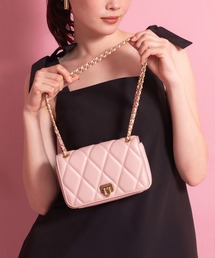 CHARLES & KEITH｜チャールズ & キースのショルダーバッグ（ピンク