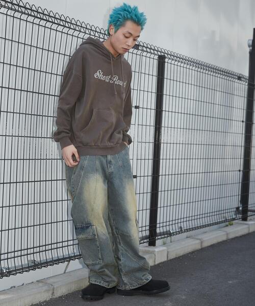 SHORT ROUND（ショートラウンド）の「SHORT ROUND/ピグメントラメグラフィックプルパーカー（パーカー・メンズ・ブラウン/スミクロ・LARGE/MEDIUM）」の5枚目の写真