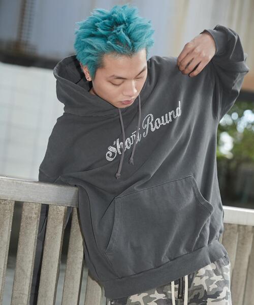 SHORT ROUND（ショートラウンド）の「SHORT ROUND/ピグメントラメグラフィックプルパーカー（パーカー・メンズ・ブラウン/スミクロ・LARGE/MEDIUM）」の21枚目の写真