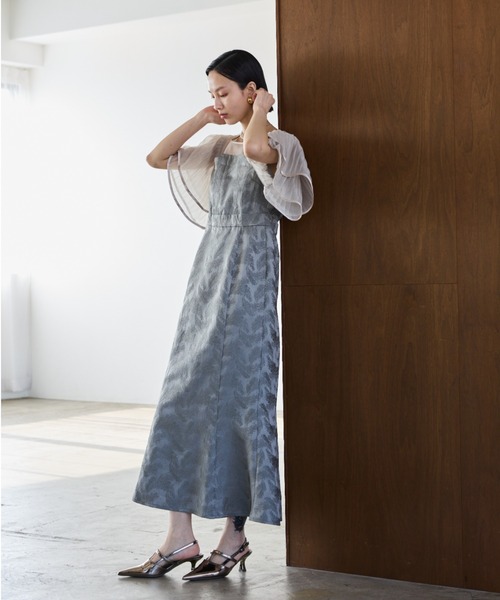 AIC.（エーアイシー）の「ラッフルスリーブロングワンピース（ワンピース・レディース・グレー/グリーン・FREE）」の7枚目の写真