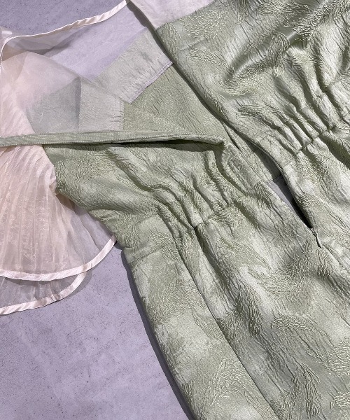 AIC.（エーアイシー）の「ラッフルスリーブロングワンピース（ワンピース・レディース・グレー/グリーン・FREE）」の18枚目の写真