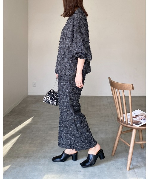She's Closet(シーズクローゼット)の「チェック柄フリンジジャガード長袖トップス&ワイドパンツスタイル セットアップ(セットアップ・レディース・ブラック/ネイビー/ベージュ・FREE)」の7枚目の写真