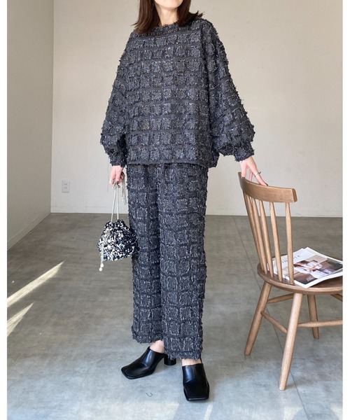 She's Closet(シーズクローゼット)の「チェック柄フリンジジャガード長袖トップス&ワイドパンツスタイル セットアップ(セットアップ・レディース・ブラック/ネイビー/ベージュ・FREE)」の8枚目の写真