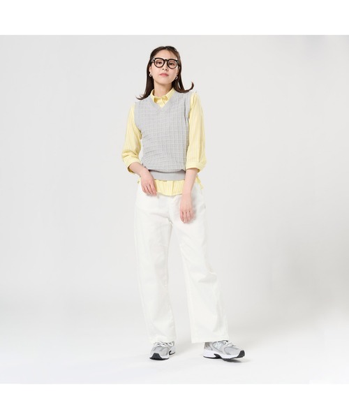 TOKYO SHIRTS（トウキョウシャツ）の「Vネック レディースニットベスト（ベスト・レディース・ライトグレー/ネイビー・LL/M/L）」の3枚目の写真