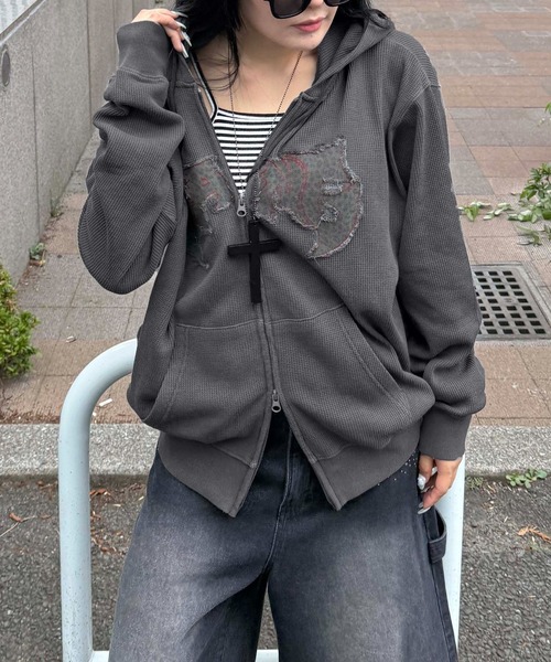 新品未使用】aeaeグレー フード付きパーカー迷彩