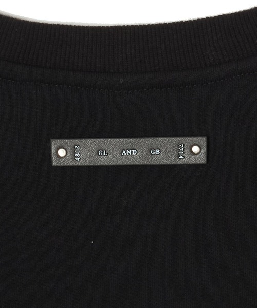 CRIMIE(クライミー)の「THE CRIMIE 2025 TOUR CREW NECK SWEAT(スウェット・メンズ・ブラック/グレー・XXL/S/XL/M/L)」の3枚目の写真