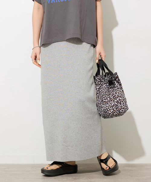 JOURNAL STANDARD relume（ジャーナルスタンダード　レリューム）の「リネンレーヨン総針Iラインスカート（スカート・レディース・チャコールグレー/ブラック・FREE）」の2枚目の写真