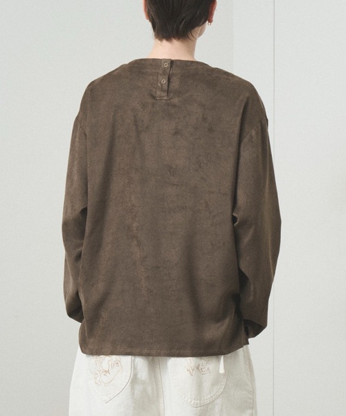 TROVE（トローヴ）の「TROVE 2025SS / MICRO SUEDE PULLOVER（シャツ/ブラウス・メンズ・ブラック/アッシュグレー・1/3）」の8枚目の写真