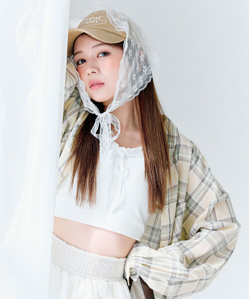 OLIVE des OLIVE（オリーブデオリーブ）の「フリルキャミ（キャミソール・レディース・ブラック/ブルー/レッド/オフホワイト・FREE）」の12枚目の写真