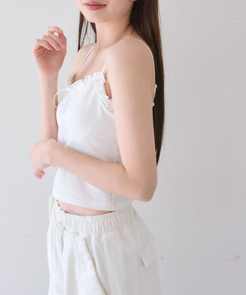 OLIVE des OLIVE（オリーブデオリーブ）の「フリルキャミ（キャミソール・レディース・ブラック/ブルー/レッド/オフホワイト・FREE）」の16枚目の写真