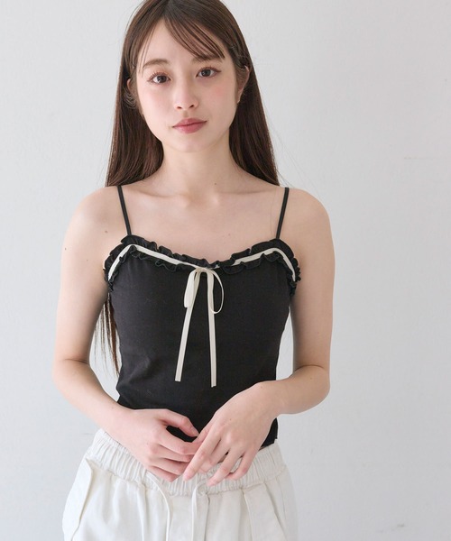 OLIVE des OLIVE（オリーブデオリーブ）の「フリルキャミ（キャミソール・レディース・ブラック/ブルー/レッド/オフホワイト・FREE）」の9枚目の写真