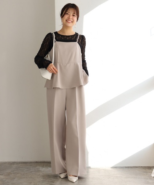 Pierrot(ピエロ)の「袖シャーリングレースカットソー(Tシャツ/カットソー・レディース・ブラック/アイボリー・M/L)」の17枚目の写真