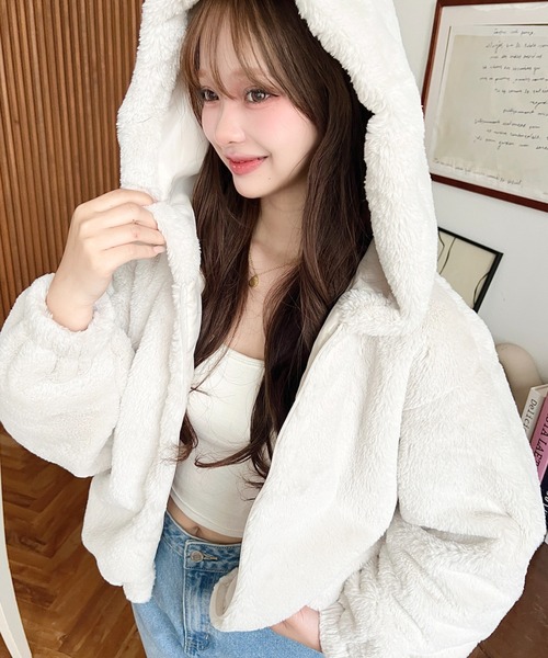 セール】ショート丈ジップパーカーフェイクファーブルゾン（パーカー