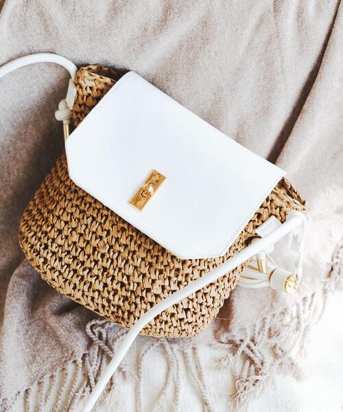 RODE SKO（ロデスコ）の「ペーパーコンビショルダーバッグ（ショルダーバッグ・レディース・ナチュラル/キャメル/ベージュ系その他・ONE）」の3枚目の写真