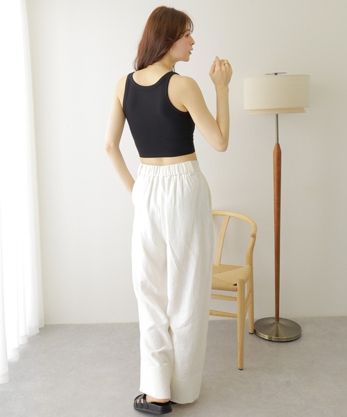 LAULEN(ローレン)の「rib cropped bra top /アメスリ リブ クロップドタンク(タンクトップ・レディース・ベージュ/ホワイト/ブラック/チャコールグレー・FREE)」の16枚目の写真