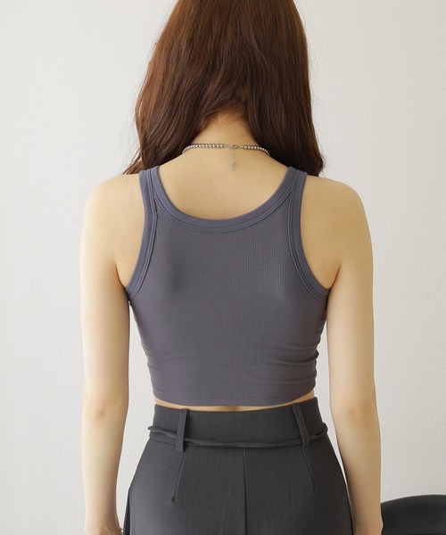 LAULEN(ローレン)の「rib cropped bra top /アメスリ リブ クロップドタンク(タンクトップ・レディース・ベージュ/ホワイト/ブラック/チャコールグレー・FREE)」の18枚目の写真
