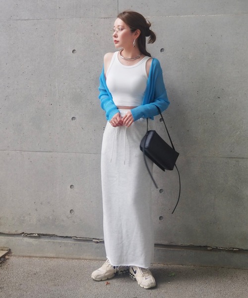 LAULEN(ローレン)の「rib cropped bra top /アメスリ リブ クロップドタンク(タンクトップ・レディース・ベージュ/ホワイト/ブラック/チャコールグレー・FREE)」の20枚目の写真