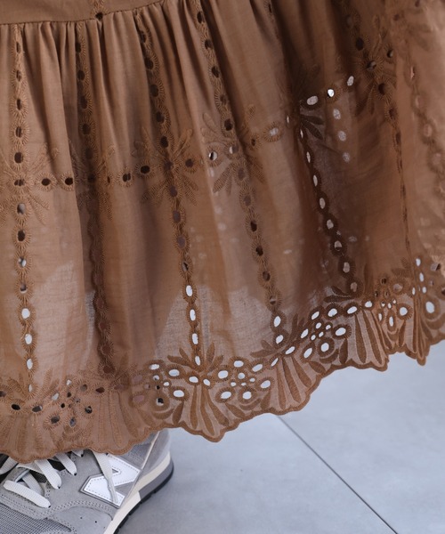ap retro(アプレトロ)の「スカラップ刺繍ティアードスカート / レーススカート《動画あり》(スカート・レディース・ブラック/アイボリー/ブラウン/ホワイト/ホワイト系その他2/ブラック系その他/ホワイト系その他・FREE)」の8枚目の写真