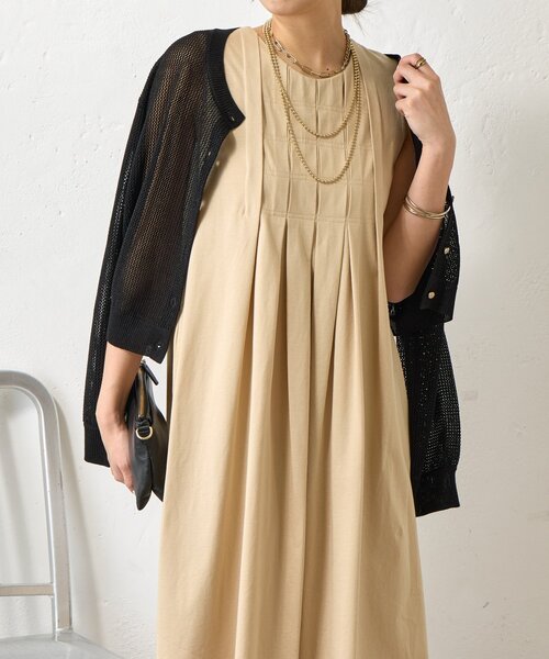 Jena espace merveilleux(ジェナ エスパスメルヴェイユ)の「【美シルエット】フロントタックワンピース(ワンピース・レディース・ブラック/チャコールグレー/レッド/ベージュ・FREE)」の1枚目の写真