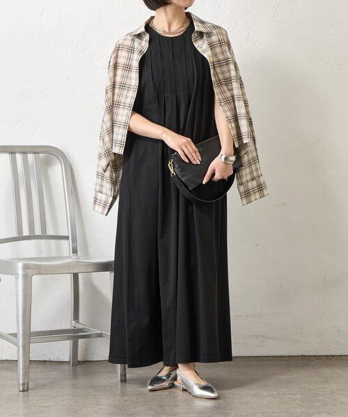 Jena espace merveilleux（ジェナ　エスパスメルヴェイユ）の「【美シルエット】フロントタックワンピース（ワンピース・レディース・ブラック/チャコールグレー/レッド・FREE）」の4枚目の写真