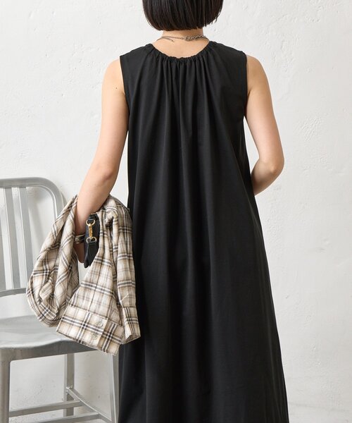 Jena espace merveilleux（ジェナ　エスパスメルヴェイユ）の「【美シルエット】フロントタックワンピース（ワンピース・レディース・ブラック/チャコールグレー/レッド・FREE）」の16枚目の写真