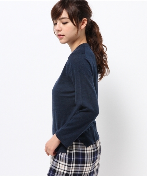 Kastane（カスタネ）の「裾スリットLS-PO（ニット/セーター・レディース・ネイビー/カーキ/グレー/パープル・FREE）」の6枚目の写真