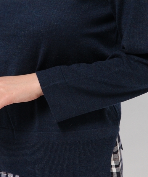 Kastane（カスタネ）の「裾スリットLS-PO（ニット/セーター・レディース・ネイビー/カーキ/グレー/パープル・FREE）」の9枚目の写真