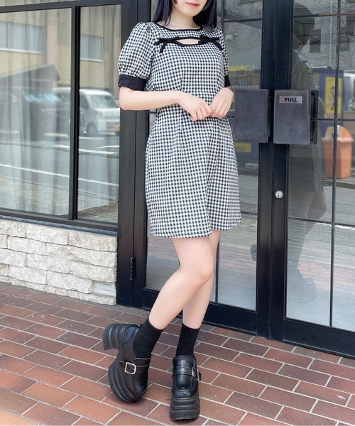 【新品未使用】Alyssa / フロントリボンOP セール】フロント開きバックリボンワンピース（ワンピース