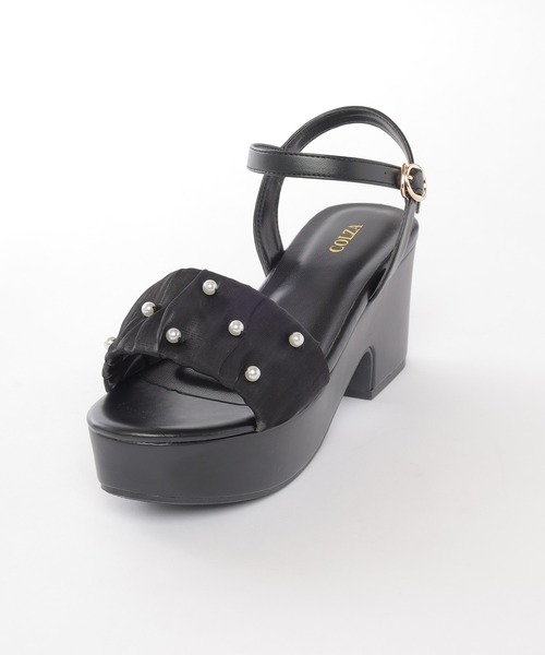 Honeys（ハニーズ）の「パール付ギャザーサンダル（サンダル・レディース・アイボリー/グレイッシュベージュ/ブラック・L/M/S）」の16枚目の写真