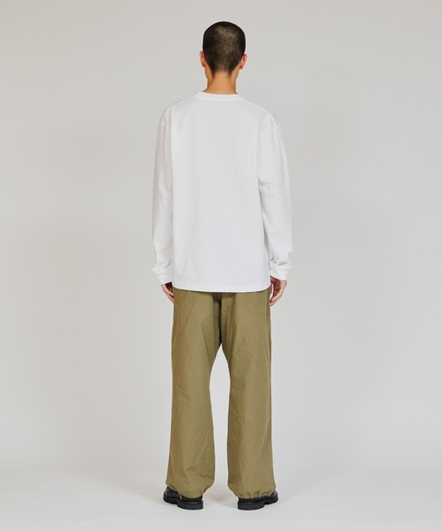 HANES(ヘインズ)の「Hanes/ヘインズ 1P L/S POCKET TEE BEEFY-T ロングスリーブポケットTシャツ 秋 秋服 2026年秋冬(Tシャツ/カットソー・メンズ・ブラック/ホワイト/ネイビー・XL/L/M)」の15枚目の写真