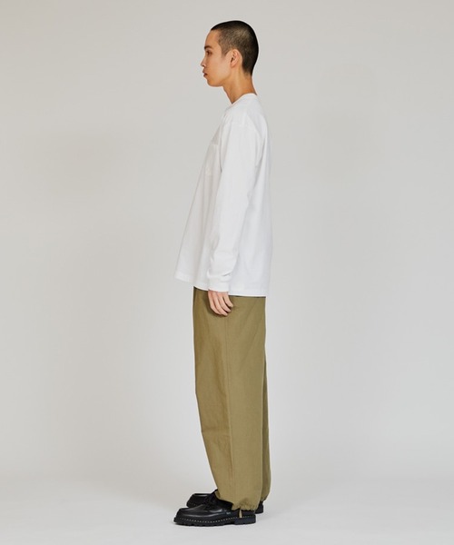 HANES(ヘインズ)の「Hanes/ヘインズ 1P L/S POCKET TEE BEEFY-T ロングスリーブポケットTシャツ 秋 秋服 2026年秋冬(Tシャツ/カットソー・メンズ・ブラック/ホワイト/ネイビー・XL/L/M)」の14枚目の写真