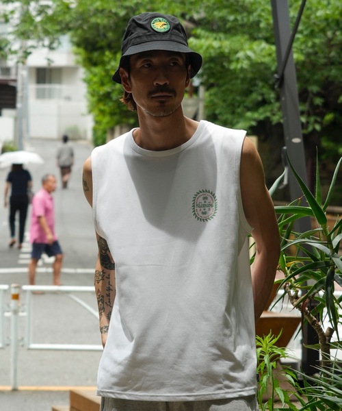 BILLABONG(ビラボン)の「BILLABONG メンズ SOFFTY TANK サーフタンクトップ 【2025年夏モデル】/ビラボン水陸両用UVケア伸縮速乾タンクトップラッシュガード(タンクトップ・メンズ・オフホワイト/レッド系その他・X-LARGE/LARGE/MEDIUM)」の15枚目の写真